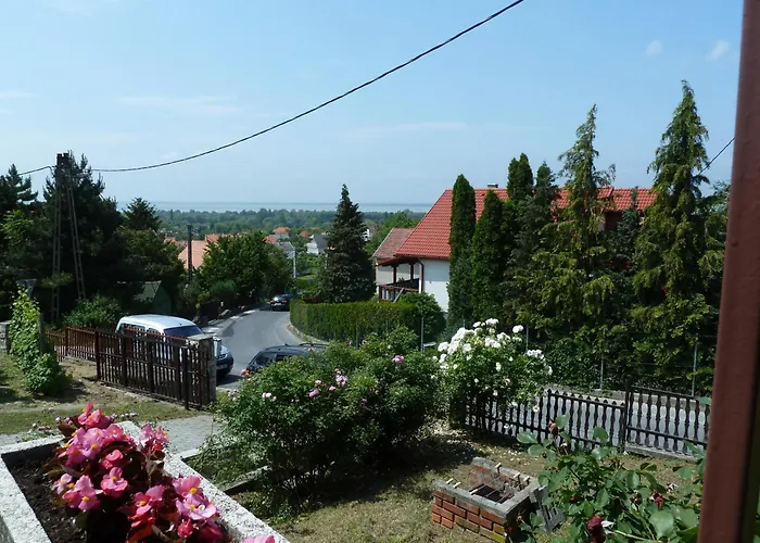 House Sophie Case de vacanță